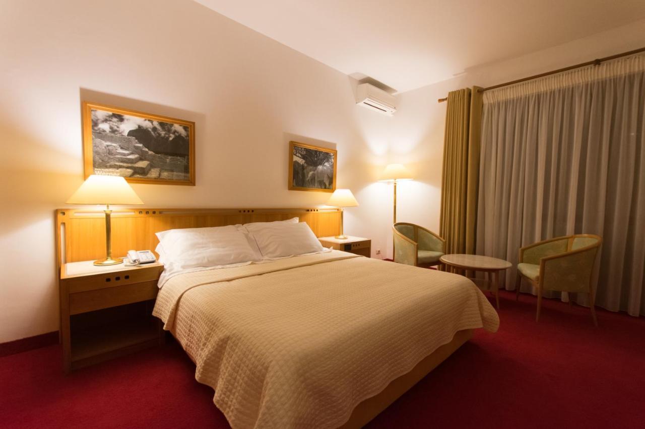 Chateau Linza Resort ティラナ エクステリア 写真