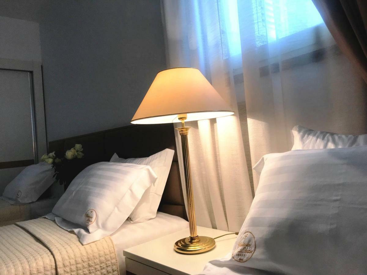Chateau Linza Resort ティラナ エクステリア 写真
